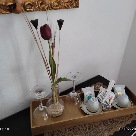 Alojamento de Acomodação e Pequeno-almoço & Relax Eleinad Càbras