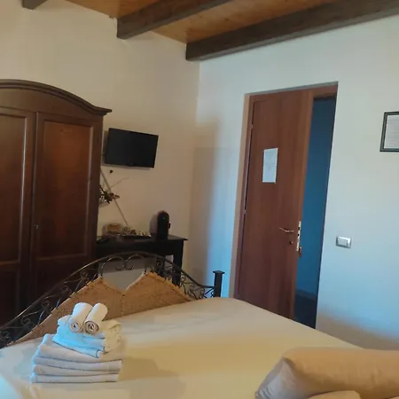Room&relax Eleinad Càbras