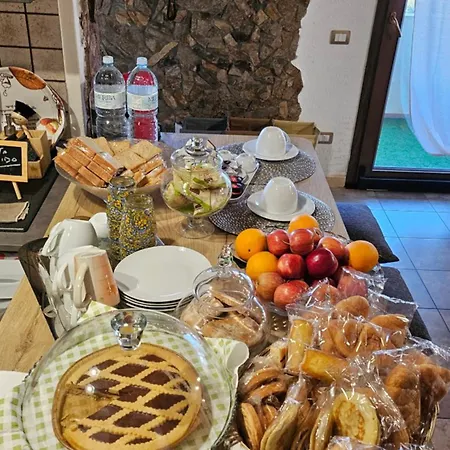 Alojamento de Acomodação e Pequeno-almoço & Relax Eleinad