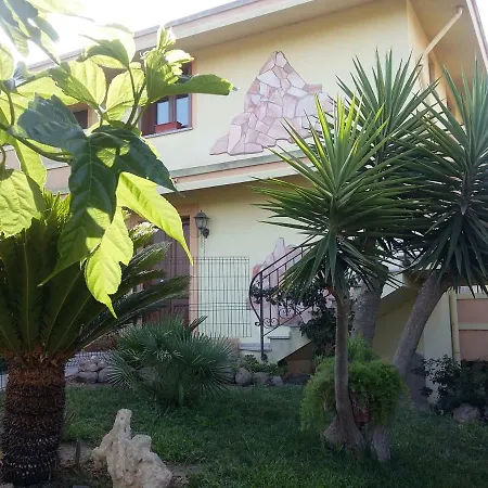 & Relax Eleinad Bed & Breakfast *