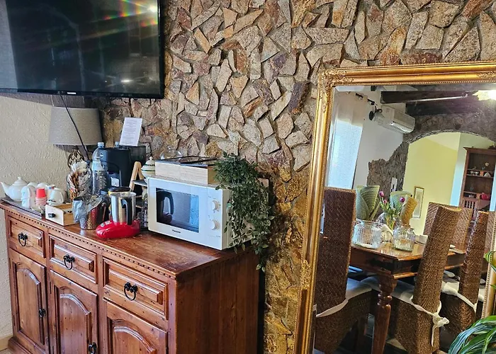 Bed & Breakfast & Relax Eleinad Càbras