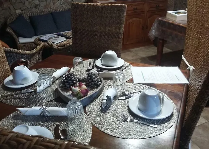 Bed & Breakfast & Relax Eleinad Càbras