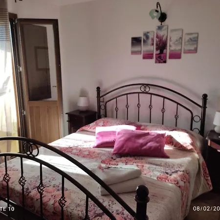 Bed and Breakfast & Relax Eleinad Càbras