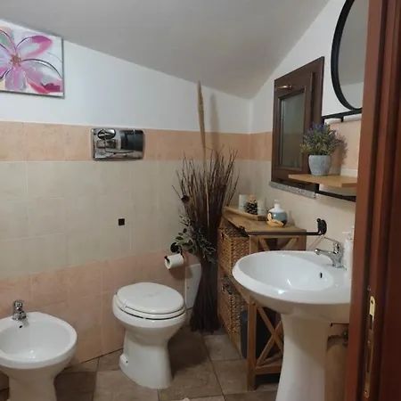 Bed and Breakfast & Relax Eleinad Càbras